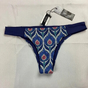 Tavik Reversible Print Bikini Swimsuit Size‎ XS NWT
